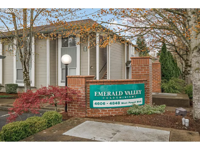 4848 W POWELL BLVD #202A, Gresham, OR 97030