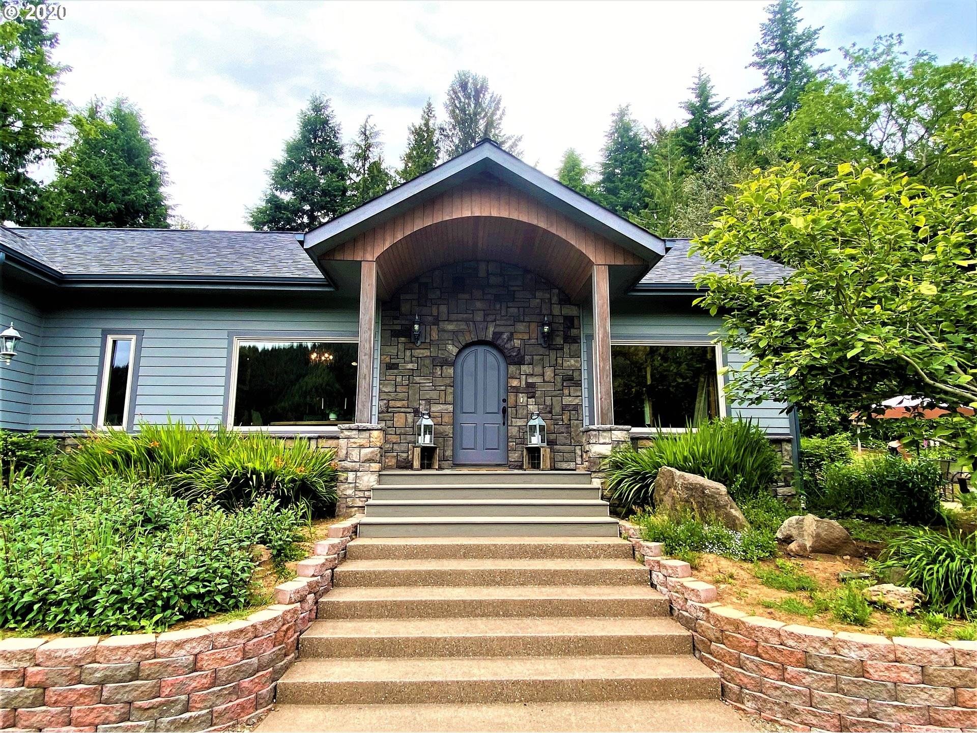 6825 NORTH FORK SIUSLAW RD, Florence, OR 97439