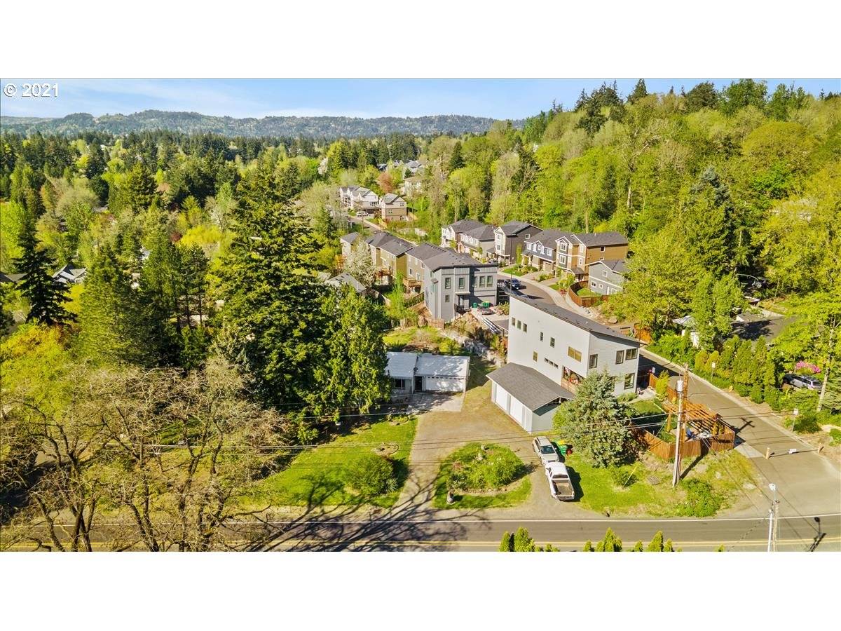 7211 SW TAYLORS FERRY RD, Portland, OR 97223