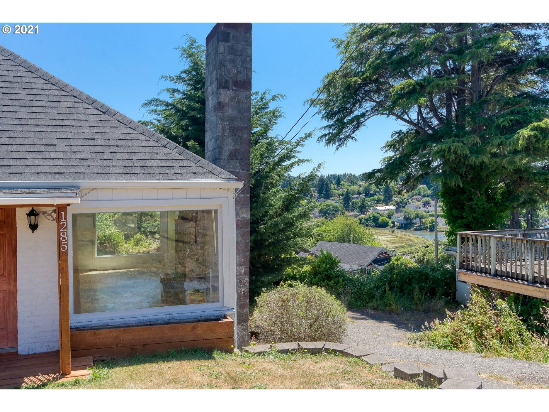 Coos Bay, OR 97420,1285 S 8TH ST