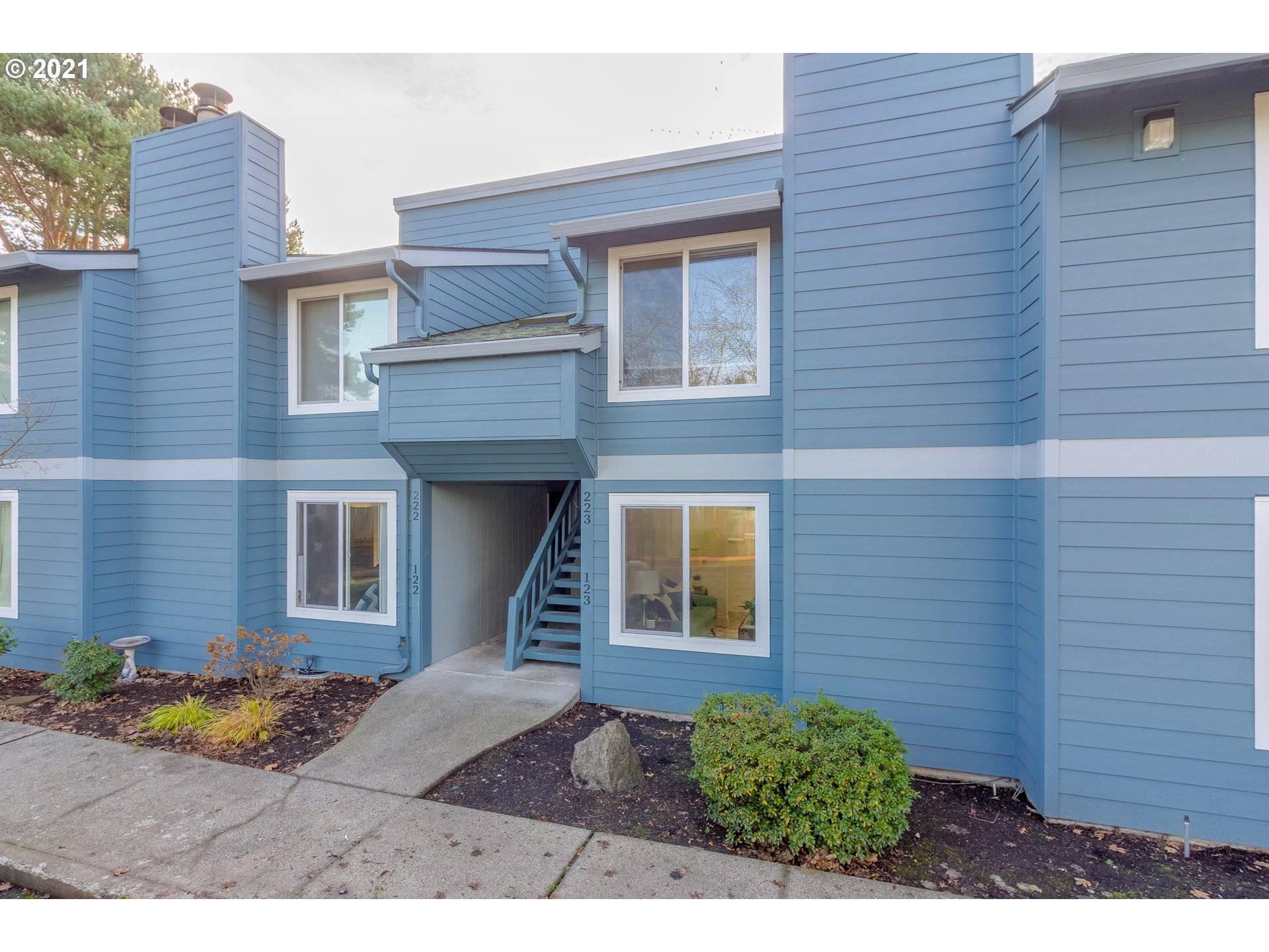 2330 SE BROOKWOOD AVE #123, Hillsboro, OR 97123