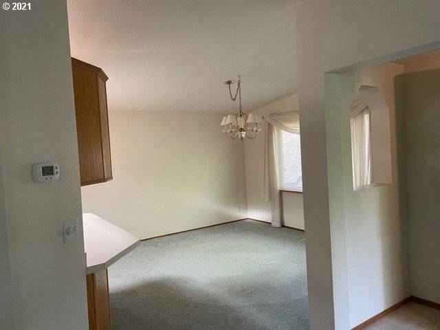 Florence, OR 97439,405 SHERWOOD LOOP