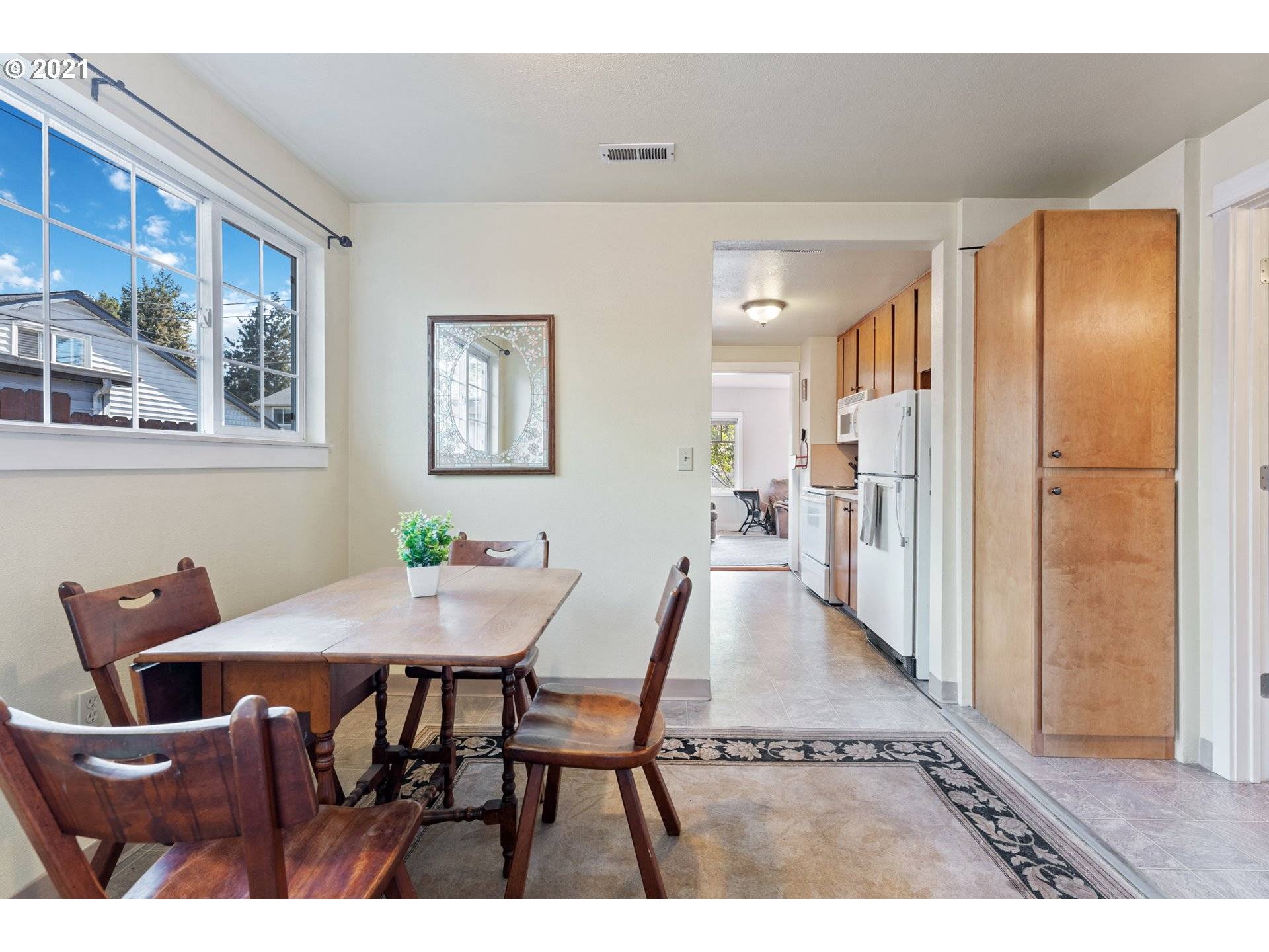 Milwaukie, OR 97222,7917 SE LAMPHIER ST