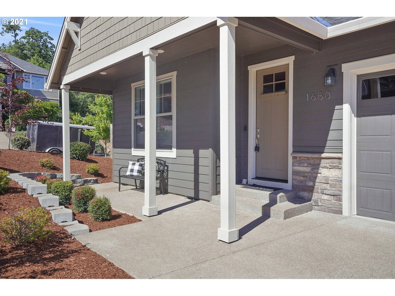 Silverton, OR 97381,1650 CENTENNIAL DR