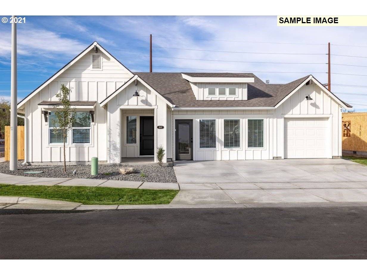 527 W Hope AVE, Hermiston, OR 97838
