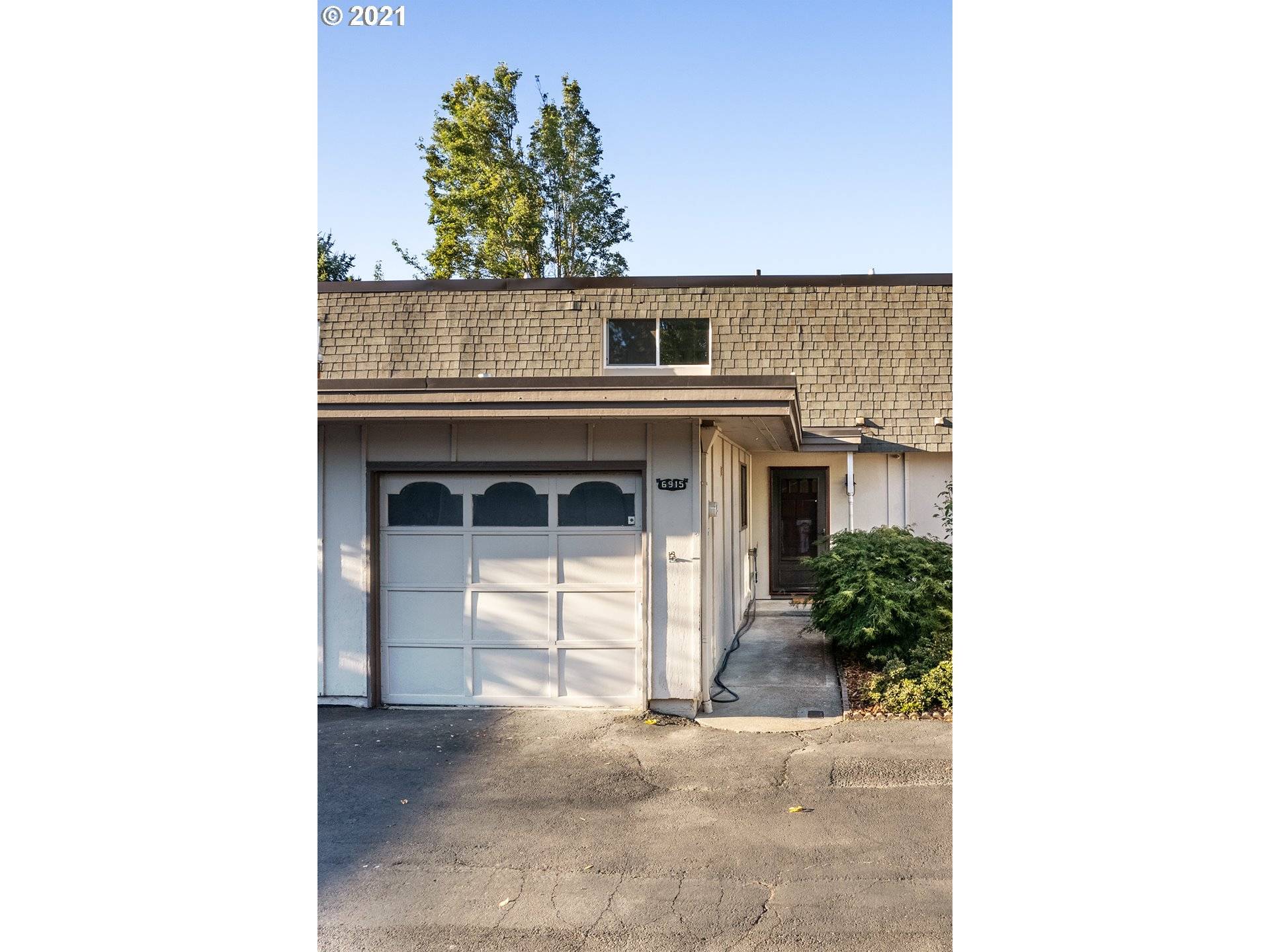 6915 SW CAMDEN LN, Beaverton, OR 97008