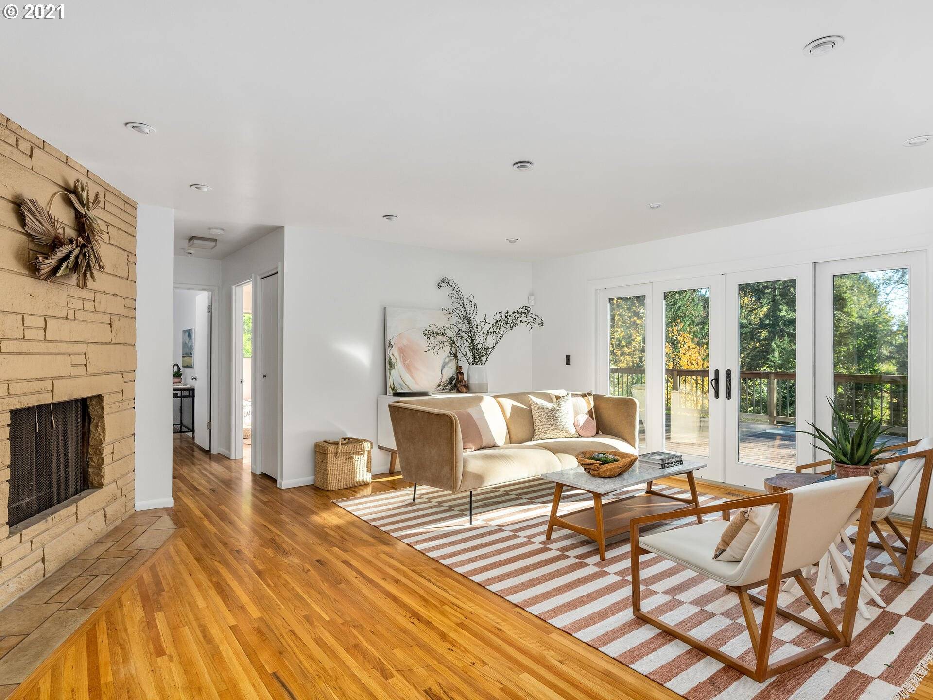 Portland, OR 97239,764 SW WESTWOOD DR