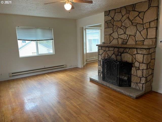 Portland, OR 97266,9539 SE TENINO CT