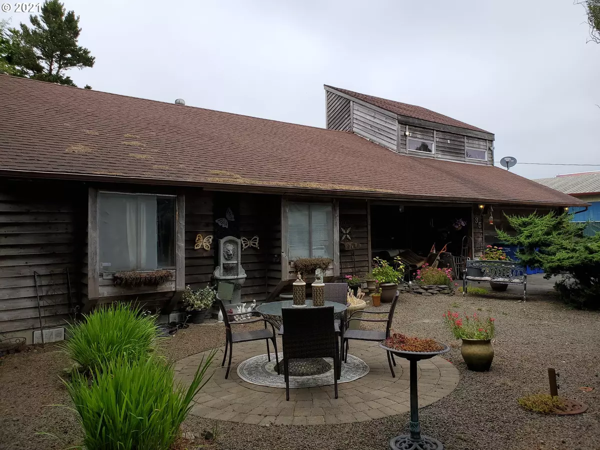 Depoe Bay, OR 97341,35 SPRUCE CT