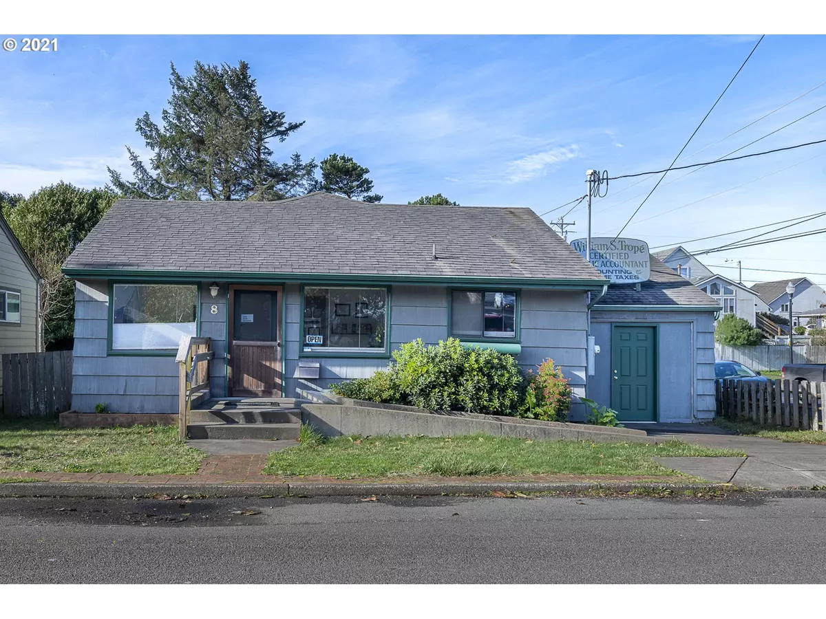 Newport, OR 97365,8 SW LEE ST