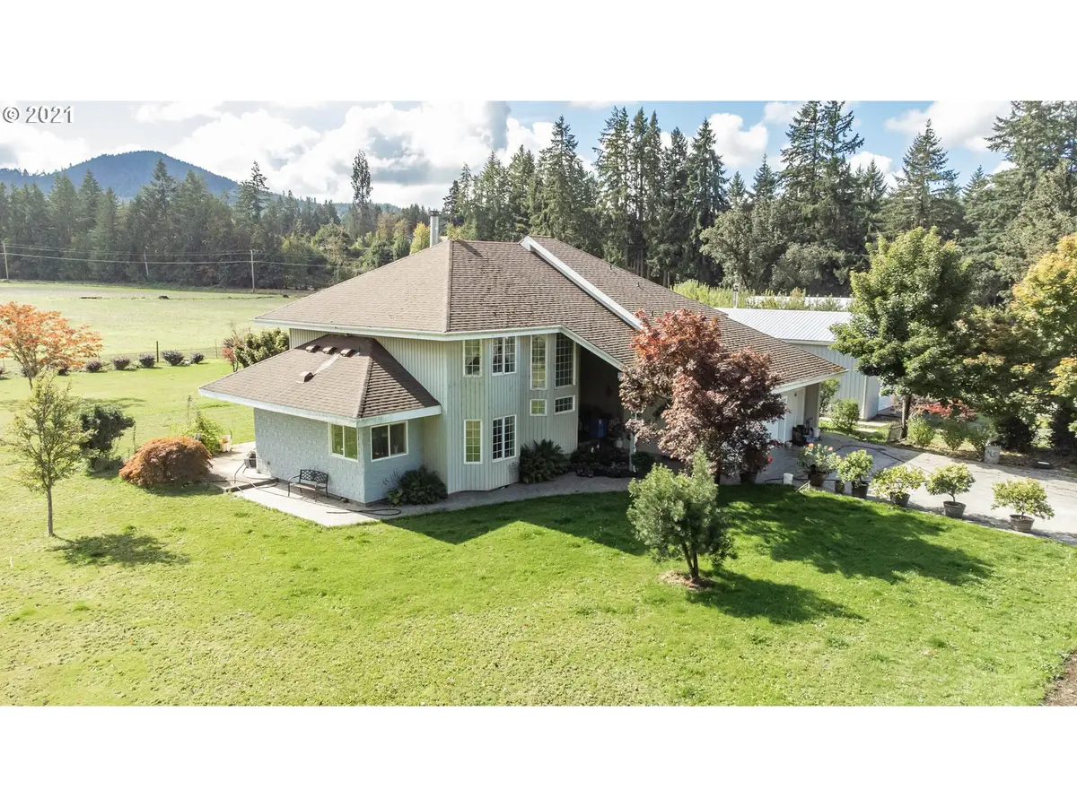 77328 MOSBY CREEK RD, Cottage Grove, OR 97424