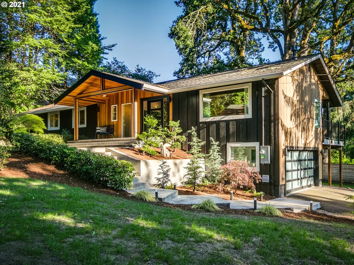 Lake Oswego, OR 97034,15136 GLEN EAGLES CT