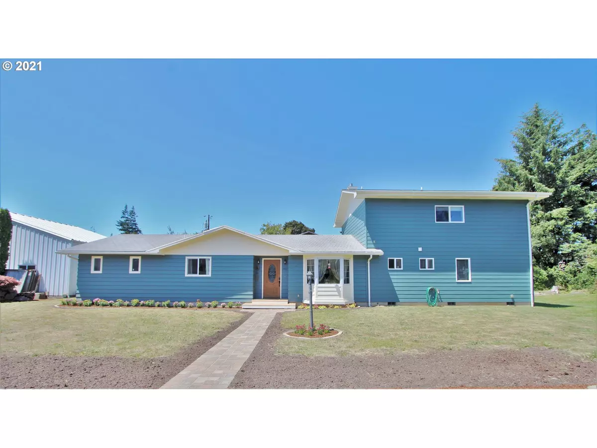 North Bend, OR 97459,3470 OAK ST