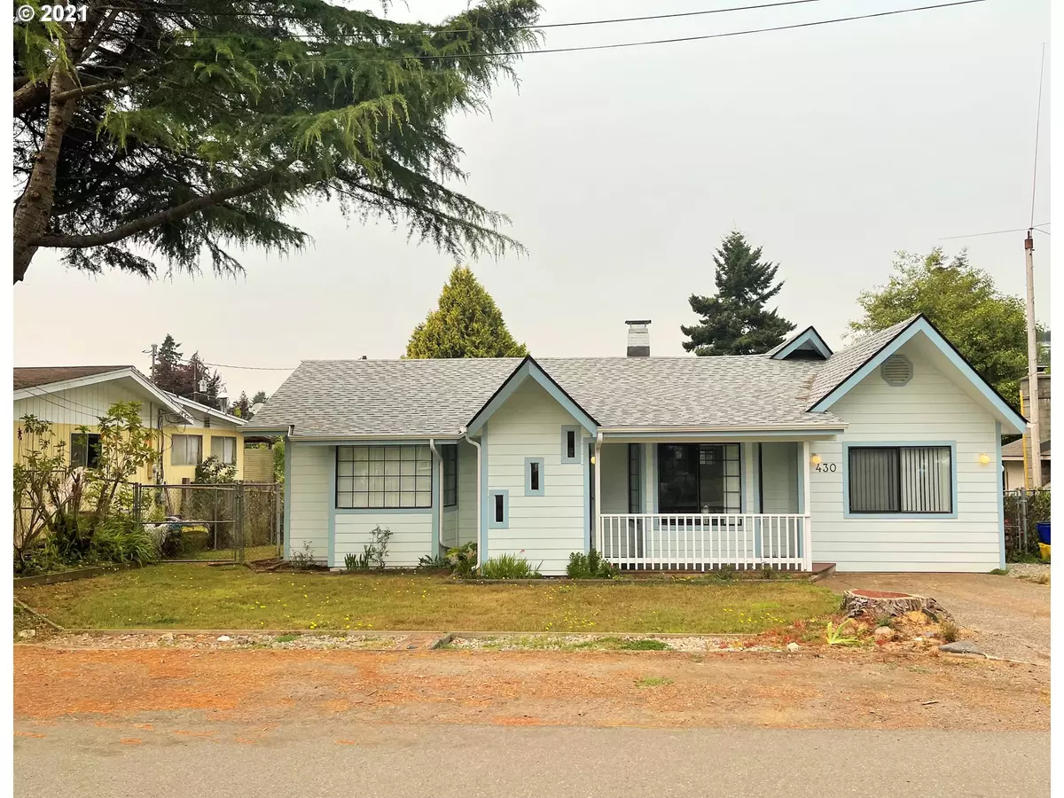 Brookings, OR 97415,430 PINE ST