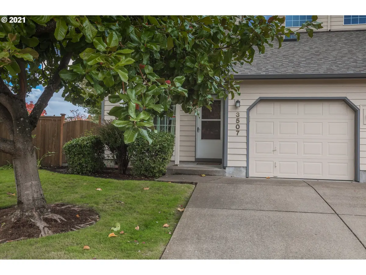 3507 WESTLEIGH ST, Eugene, OR 97405