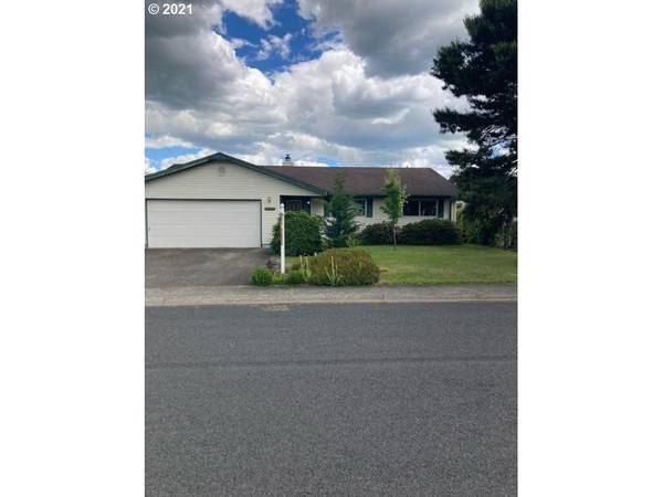 109 MANTECA DR, Kelso, WA 98626