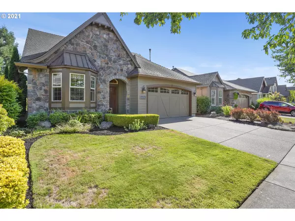 Woodburn, OR 97071,414 TROON AVE