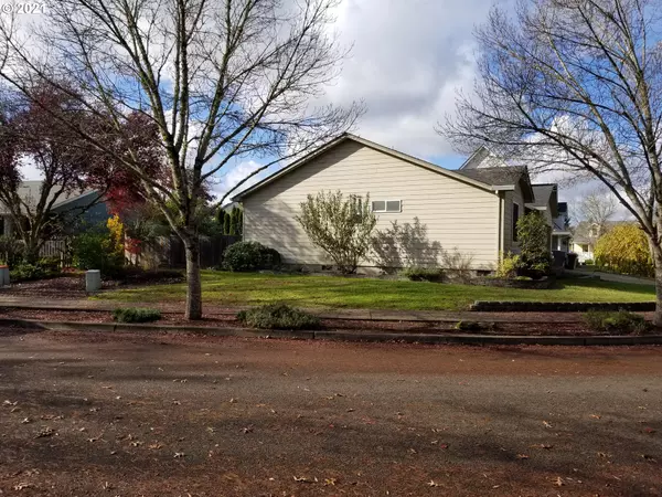 Corvallis, OR 97333,3054 SE SUMMERFIELD DR