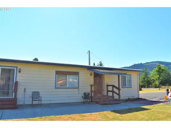 Creswell, OR 97426,34013 ORCHARD AVE