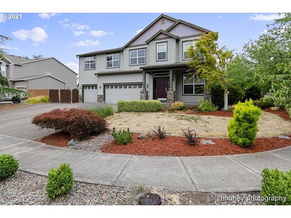 15045 JOURNEY DR, Oregon City, OR 97045