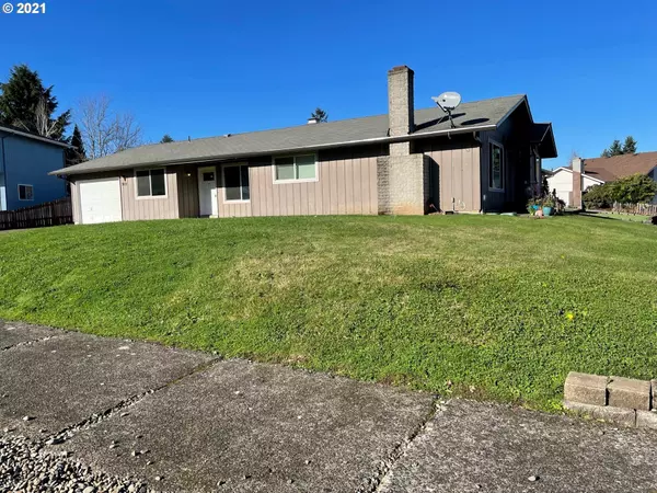 Springfield, OR 97478,562 67TH ST