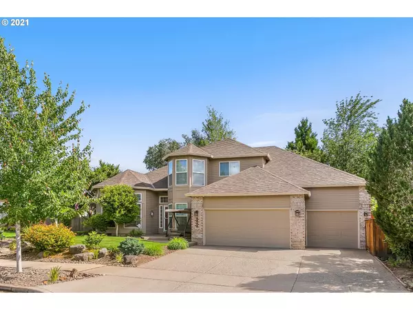 3080 NE SUNBURST AVE, Hillsboro, OR 97124