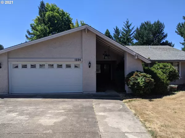 1324 E THIRD CT, Sutherlin, OR 97479