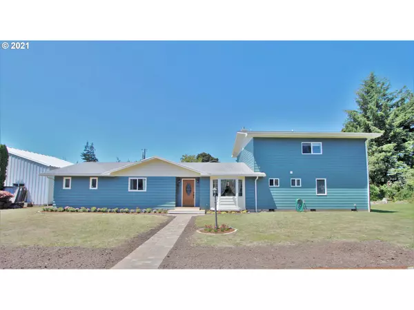 3470 OAK ST, North Bend, OR 97459