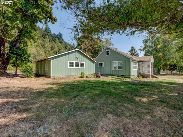 Westfir, OR 97492,46743 WINFREY RD