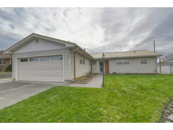 Pendleton, OR 97801,3222 SW HAILEY PL