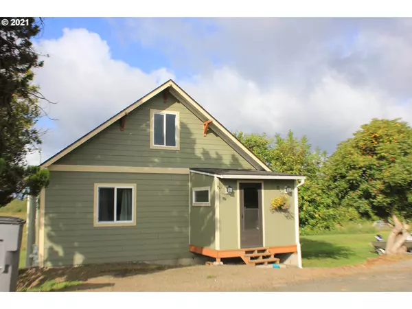 42936 Brownsmead Dike LN, Astoria, OR 97103