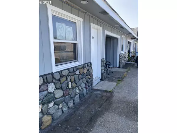 Gold Beach, OR 97444,29855 ELLENSBURG AVE