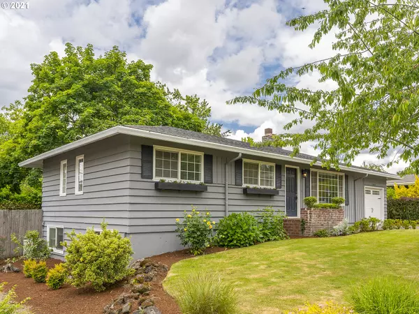 Portland, OR 97219,13015 SW 63RD PL