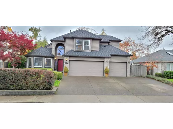 28675 SW SANDALWOOD DR, Wilsonville, OR 97070