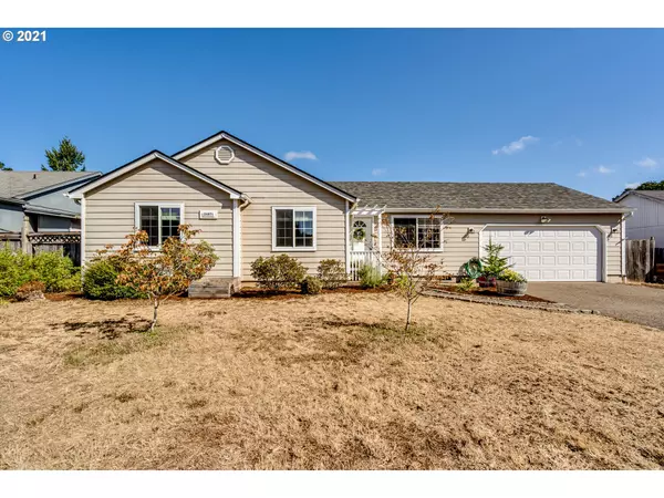 24871 STRIKE ST, Veneta, OR 97487