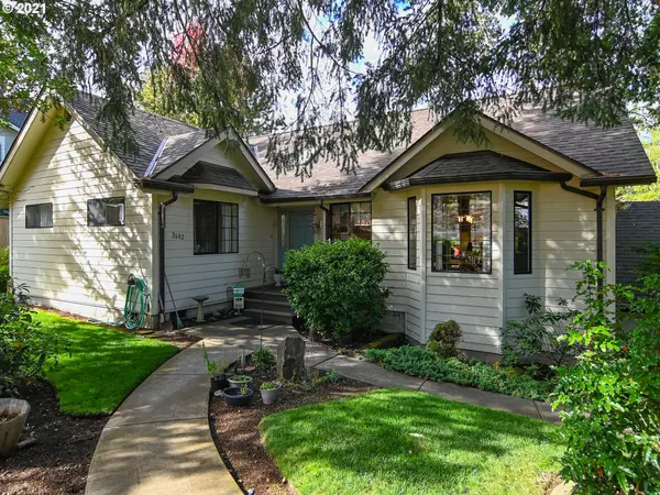 2682 LAUREL HILL DR, Eugene, OR 97403