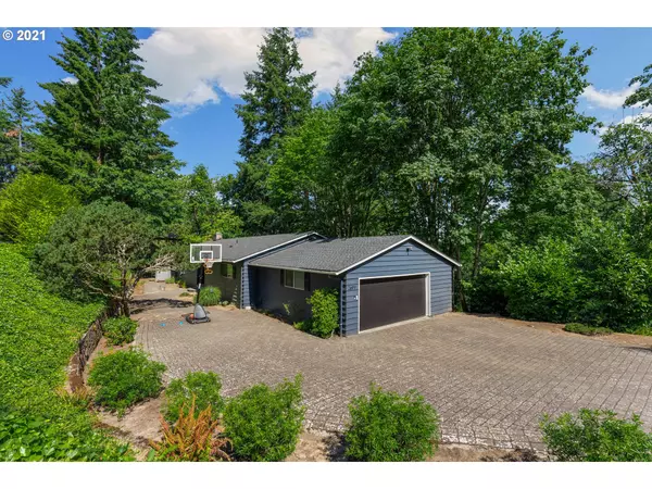 2697 LOOKOUT CT, Lake Oswego, OR 97034