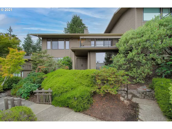 74 CONDOLEA WAY, Lake Oswego, OR 97035