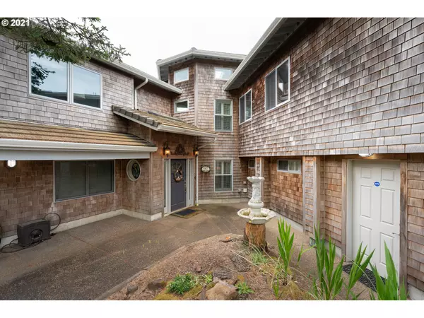 Neskowin, OR 97149,49390 NESCOVE CT