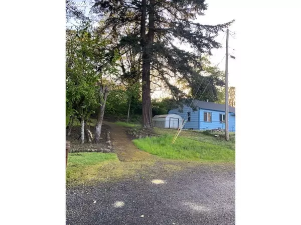 St Helens, OR 97051,391 N 12TH ST