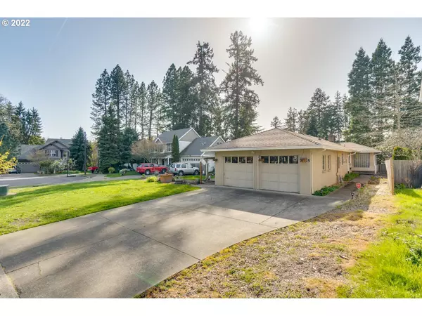 7555 SW ARAGO PL, Beaverton, OR 97007