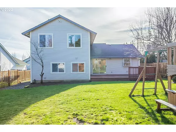 Troutdale, OR 97060,277 SE 16TH CT