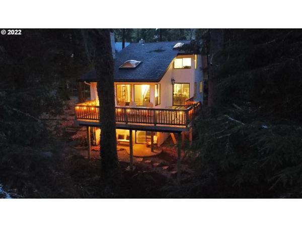 2008 NE DEVILS RIDGE RD,  Lincoln City,  OR 97367