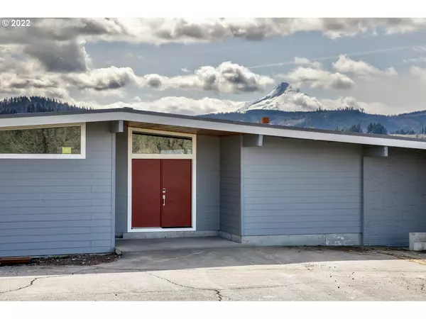 Hood River, OR 97031,3525 EHRCK HILL DR