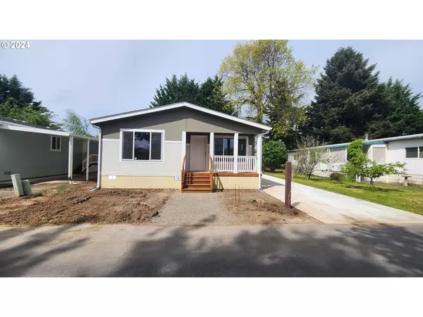 Eugene, OR 97402,1400 Candlelight DR #137