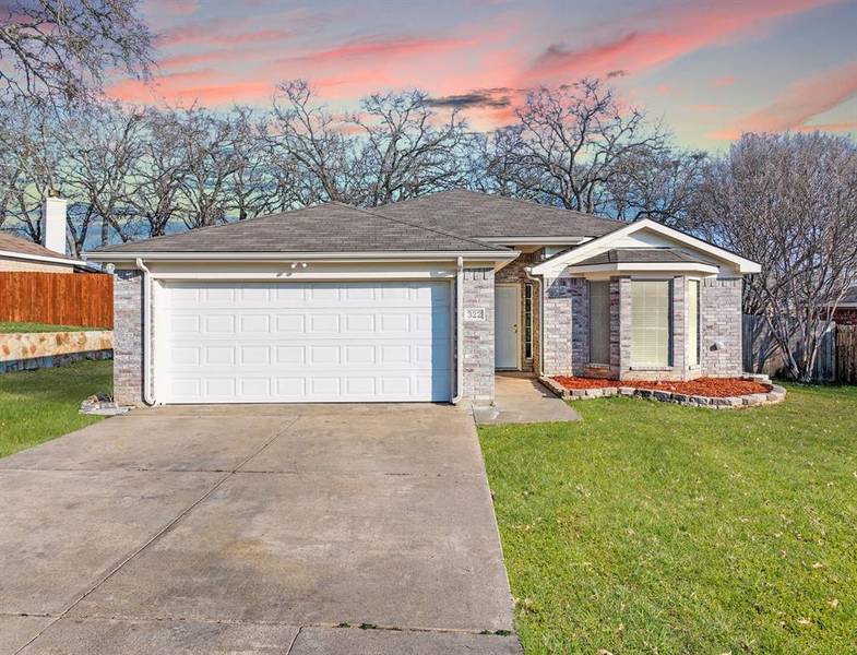 322 Sweetwater Drive, Weatherford, TX 76086