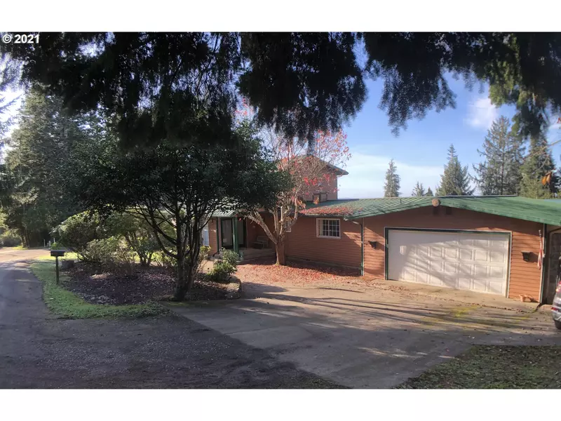 93999 KIRKENDALL LN, North Bend, OR 97459