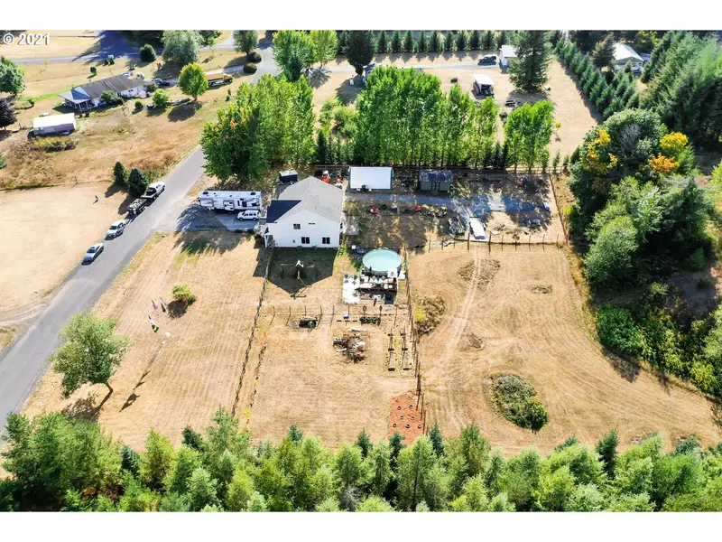 137 MULKEY LN, Ariel, WA 98603