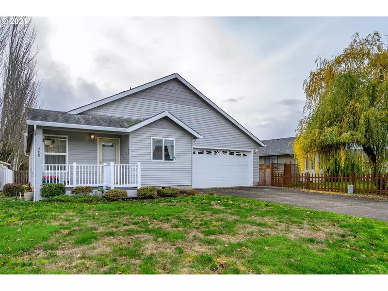 200 NE BLAIR ST, Sheridan, OR 97378