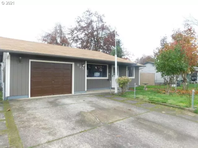 825 N 8TH ST, Aumsville, OR 97325